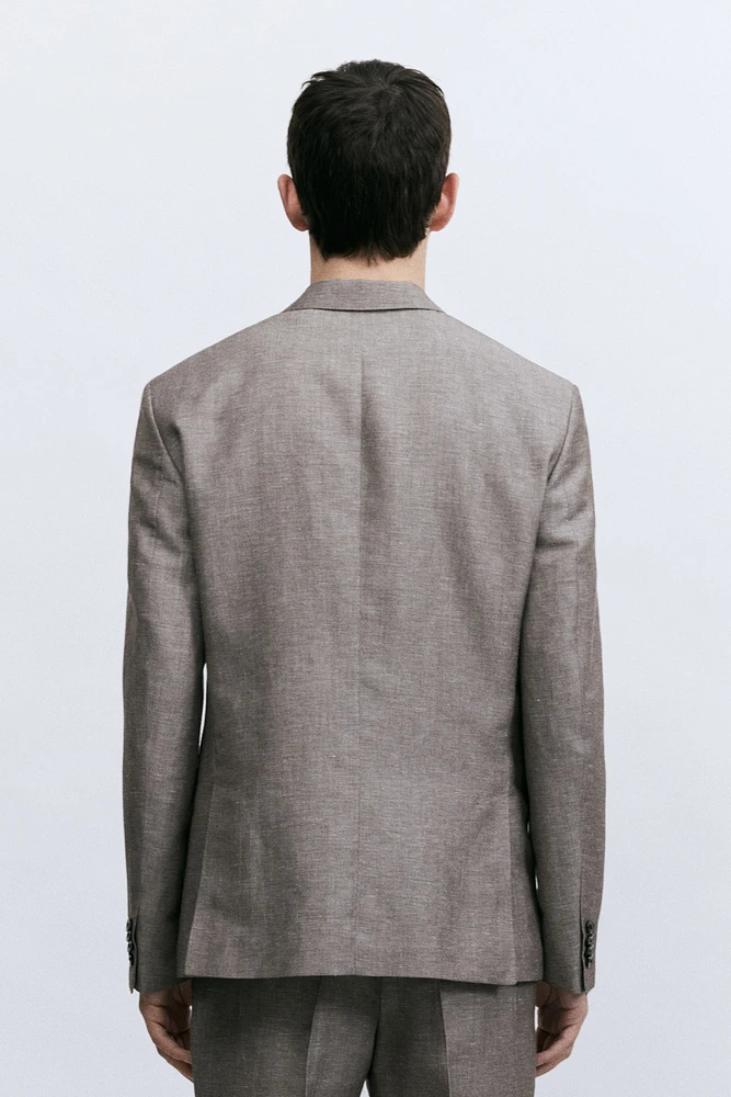 Veste près du corps en laine mélangée