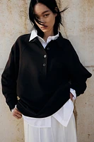 Sweatshirt with Collar