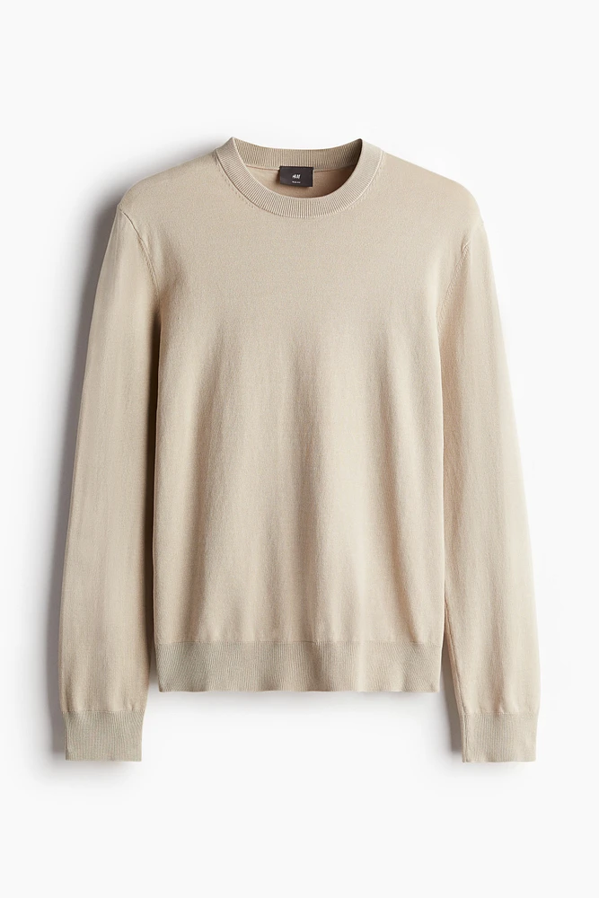 Slim Fit Fine-Knit Sweater