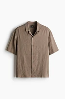 Chemise froissée ample avec col cubain