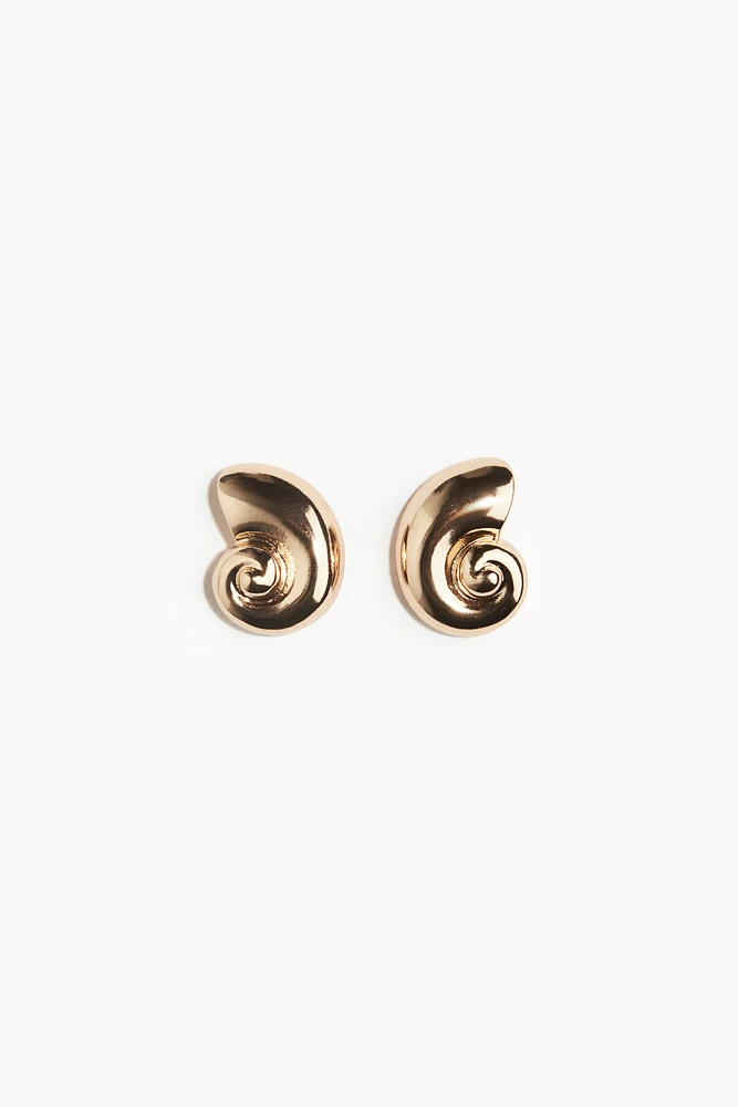 Seashell-Shaped Earrings