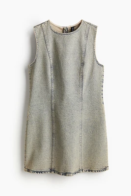 Robe trapèze en sergé