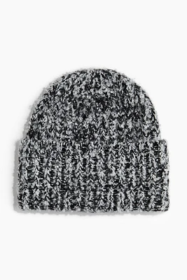 Bouclé Beanie