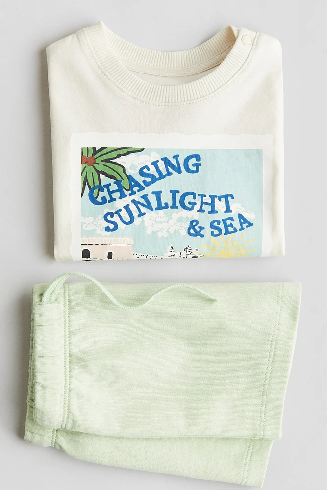 2-Piece T-Shirt and Shorts Set