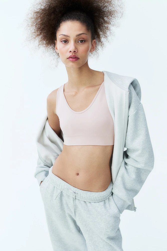 Seamless Light Support Sports Bra