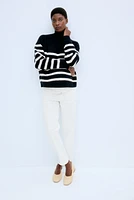 MAMA Straight Ankle Jeans