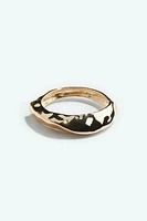 Asymmetric Bangle with Hinge