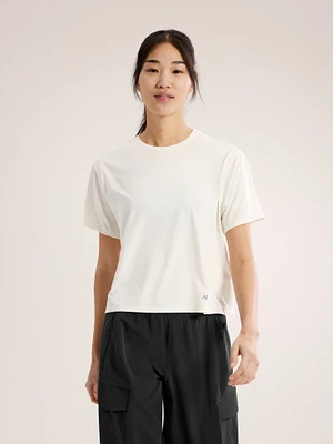 Taema Crop Logo T-Shirt Women's