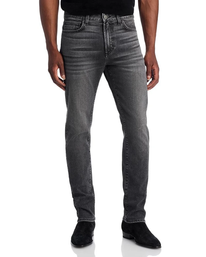 Brando Slim Straight Jeans Oakland