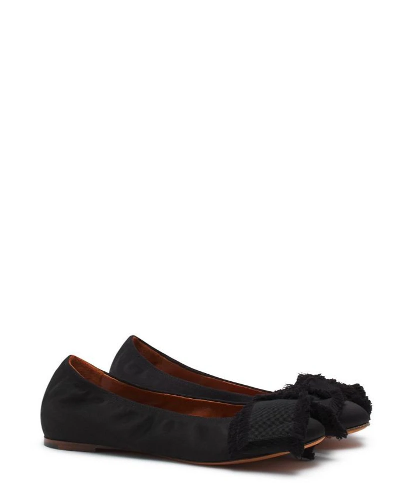 Women's Ballerina Flat with A Satin Bow
