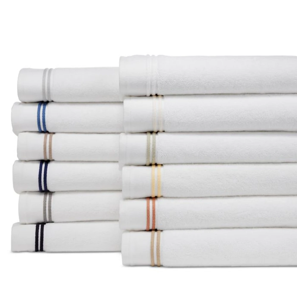 Aura Towels