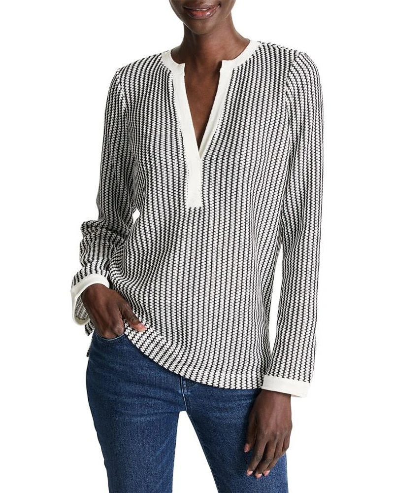 Zig Zag Split V Neck Top