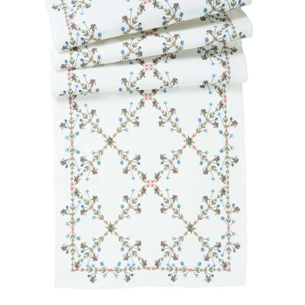 Villa Seville Linen Table Runner, 90" x 18"