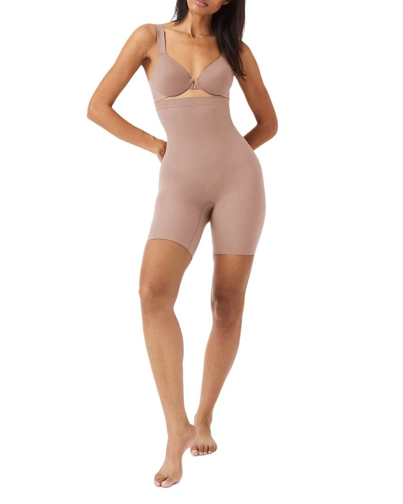 Everyday Seamless Shaping High Waist Shorts
