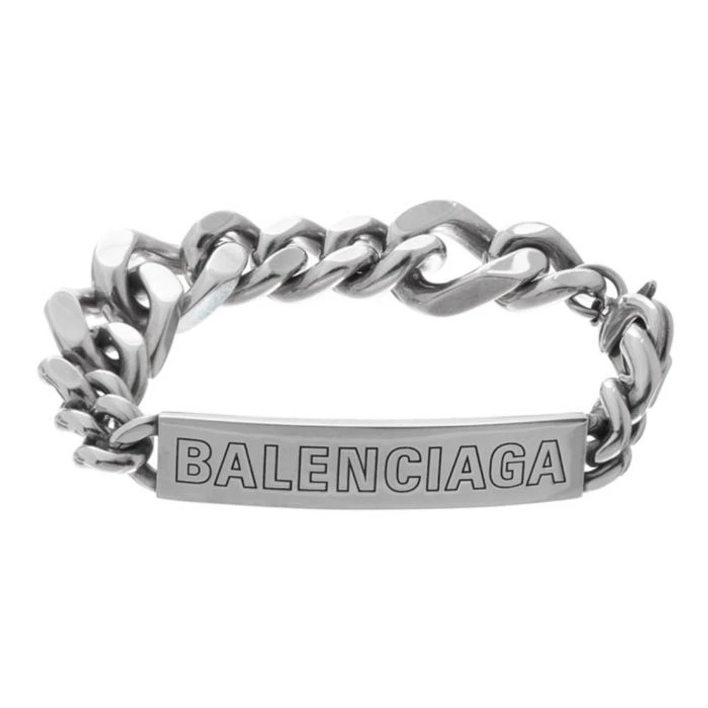 Plate Twist Bracelet