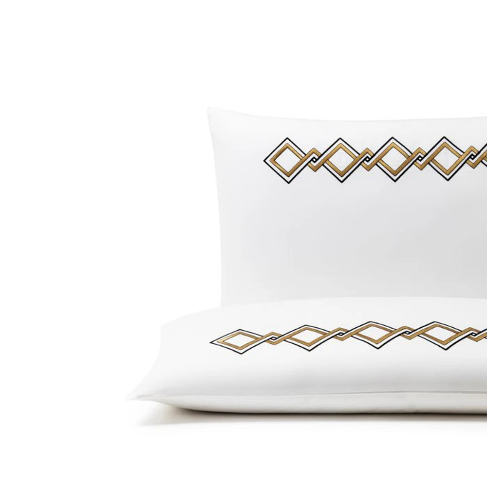 Twist Embroidery Standard Sham