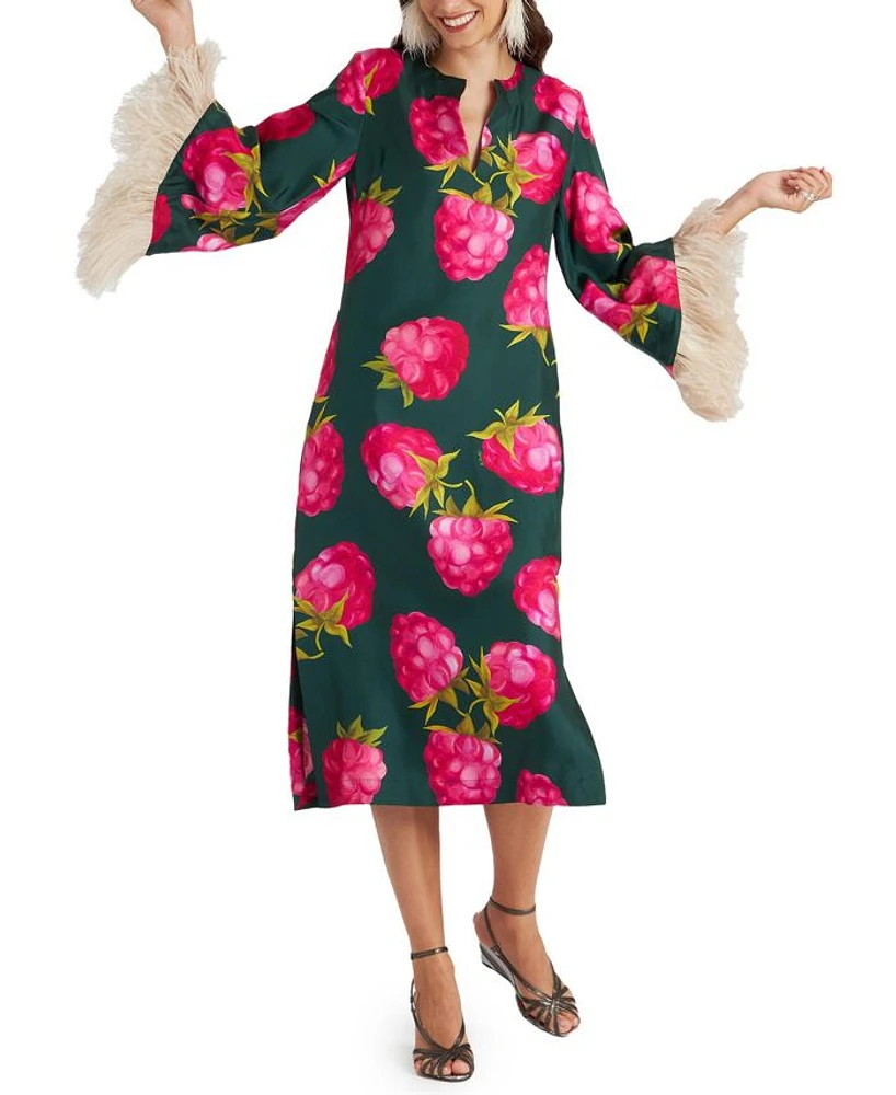 The Kaftan with Feathers