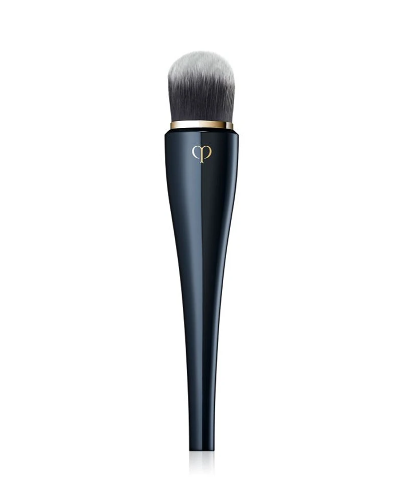 Light Coverage Foundation Brush