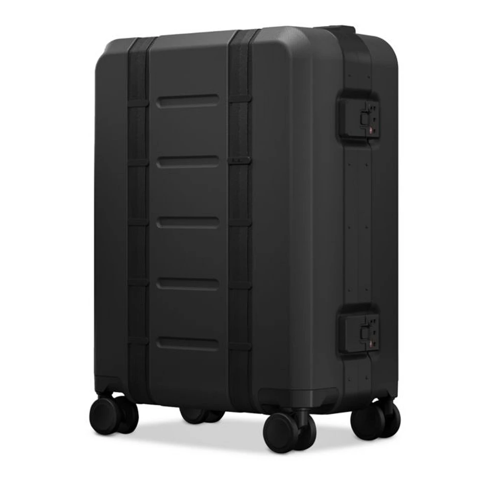 Ramverk Pro Carry On Luggage