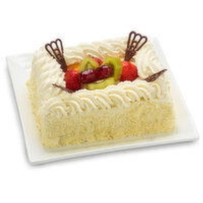 Bake Shop - Fruit & Whip Cream Cake, 1 Each