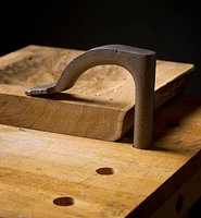 Crucible Holdfast