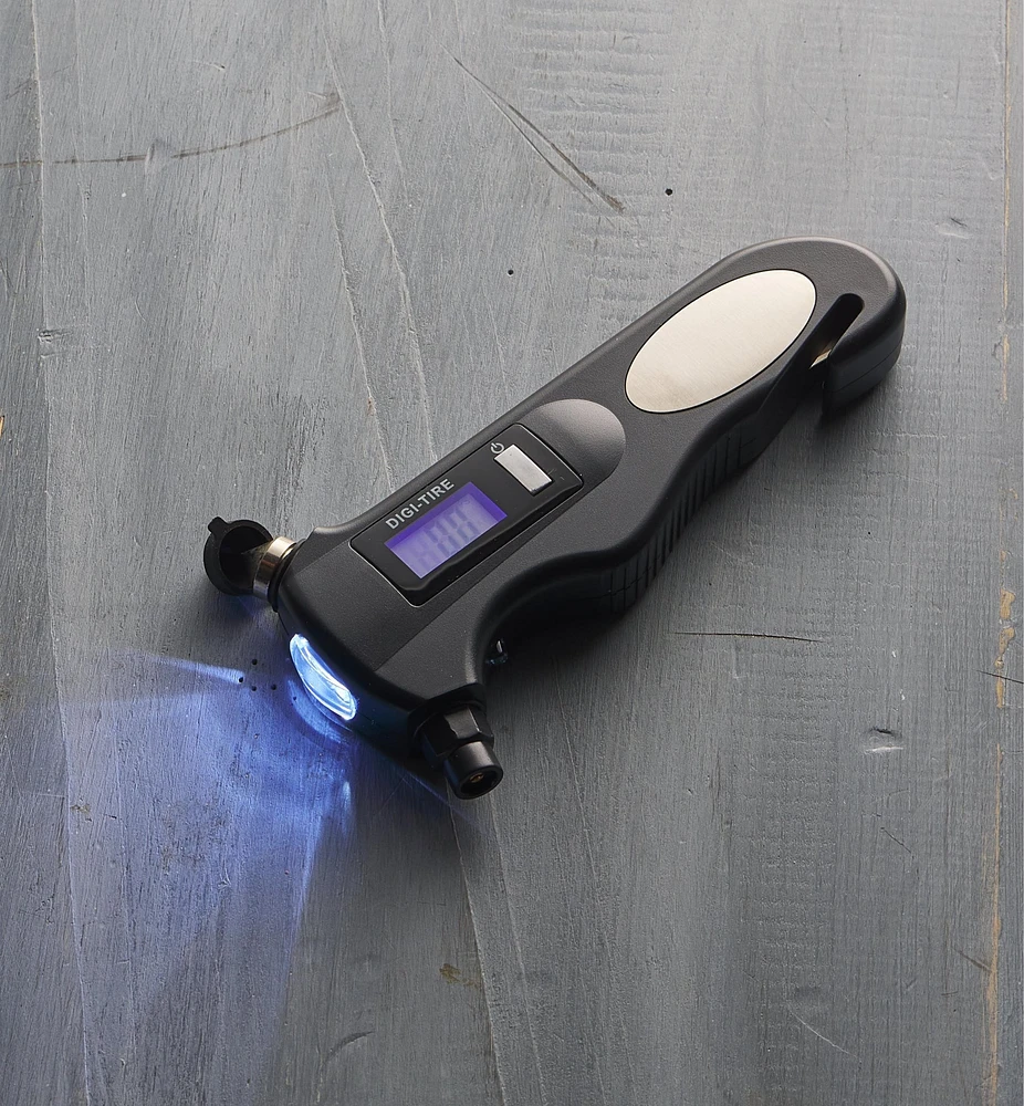 0 to 150 psi Digital Tire-Pressure Gauge
