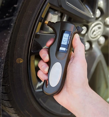 0 to 150 psi Digital Tire-Pressure Gauge