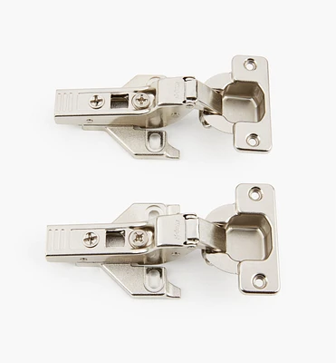 Charnières 120° Blum Clip Top pour armoire à cadre