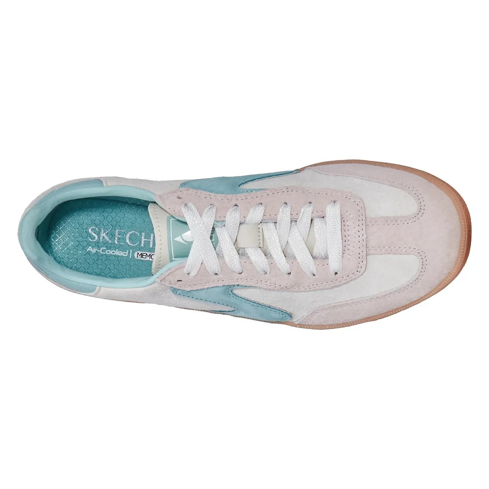Women's Hotshot For The Win Sneaker