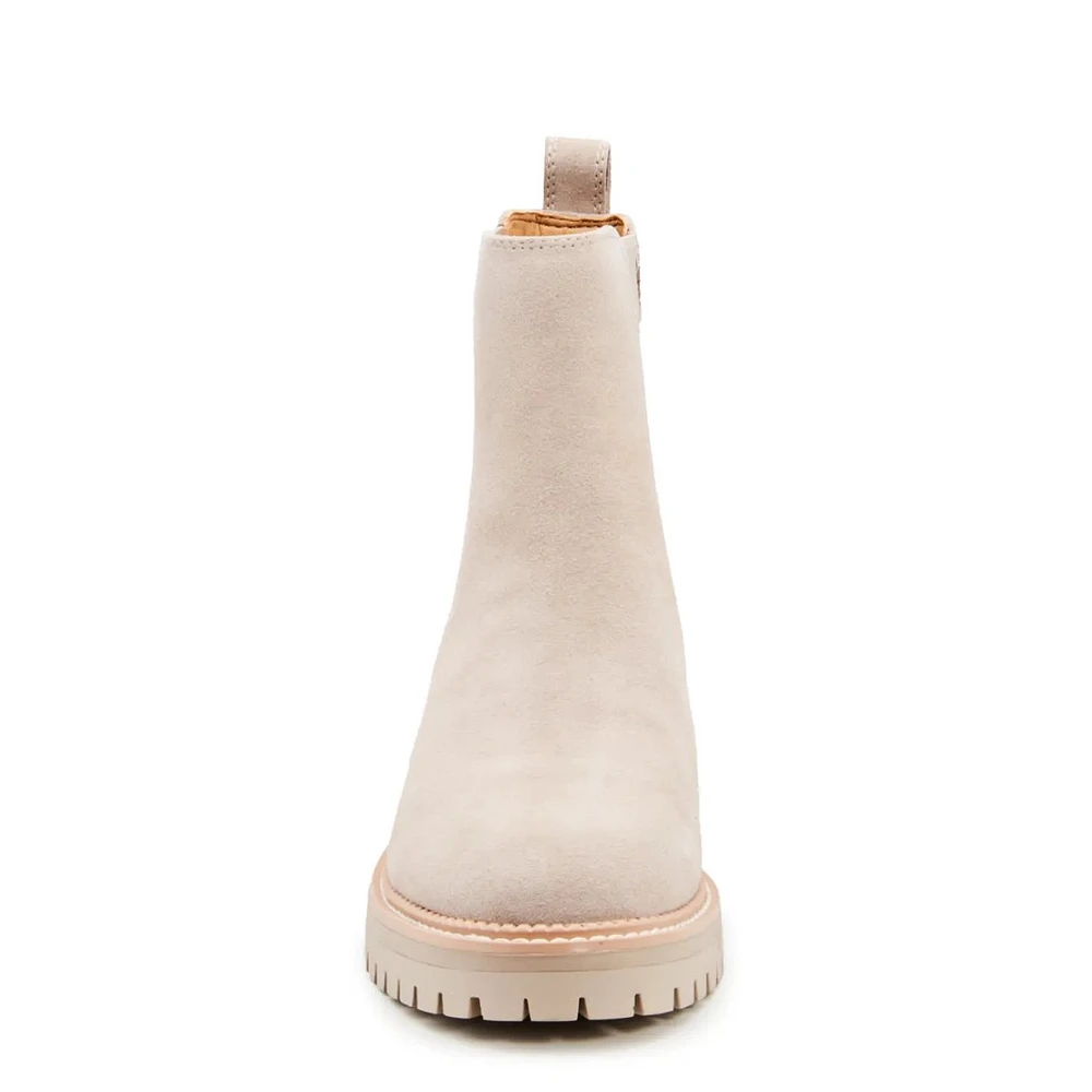 Gilian Chelsea Boot