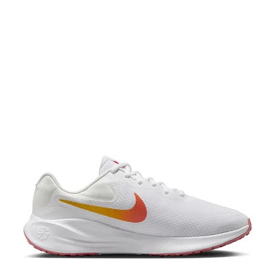 Women's Revolution 7 Running Shoe