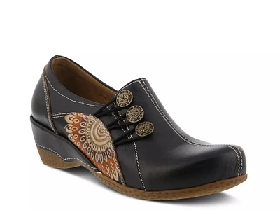 Agacia Slip-On