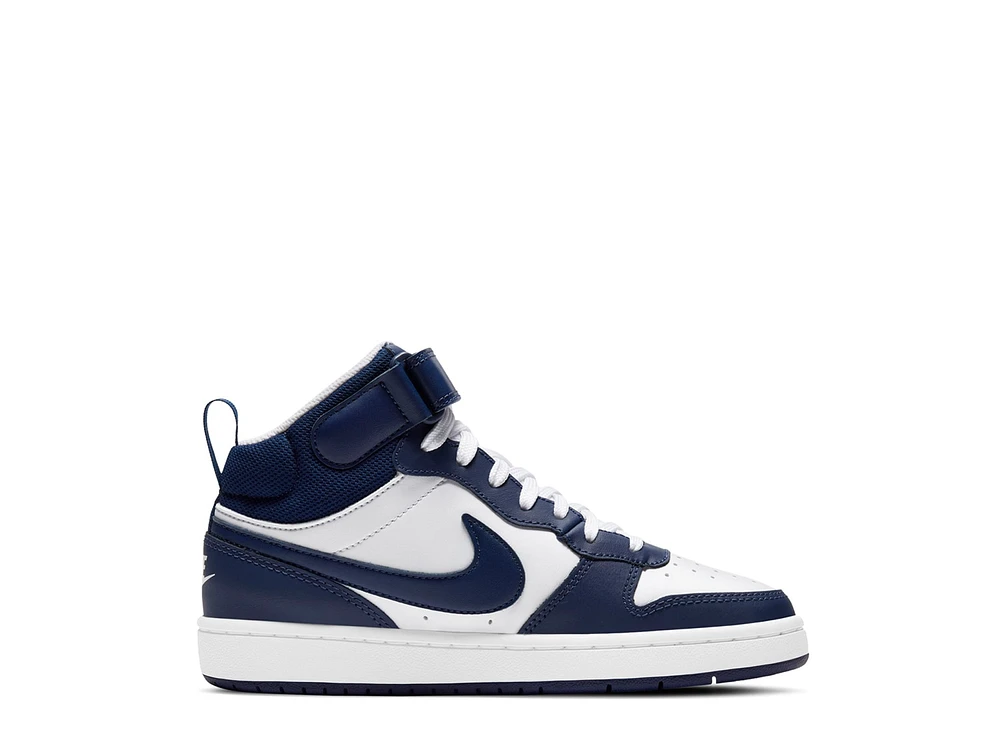 Court Borough Mid Sneaker