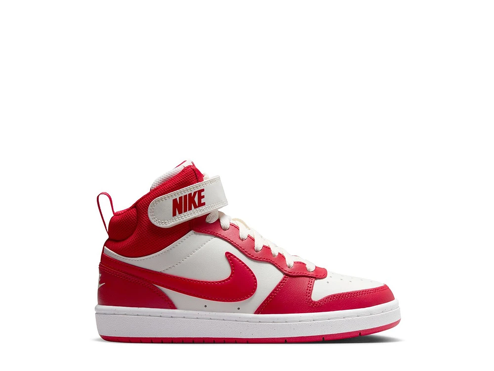 Court Borough Mid Sneaker