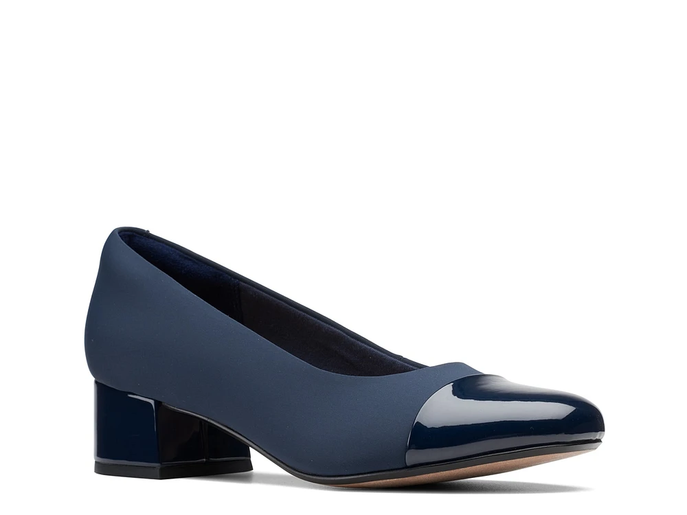 Marilyn Sara Pump