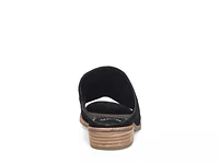 Netta Sandal