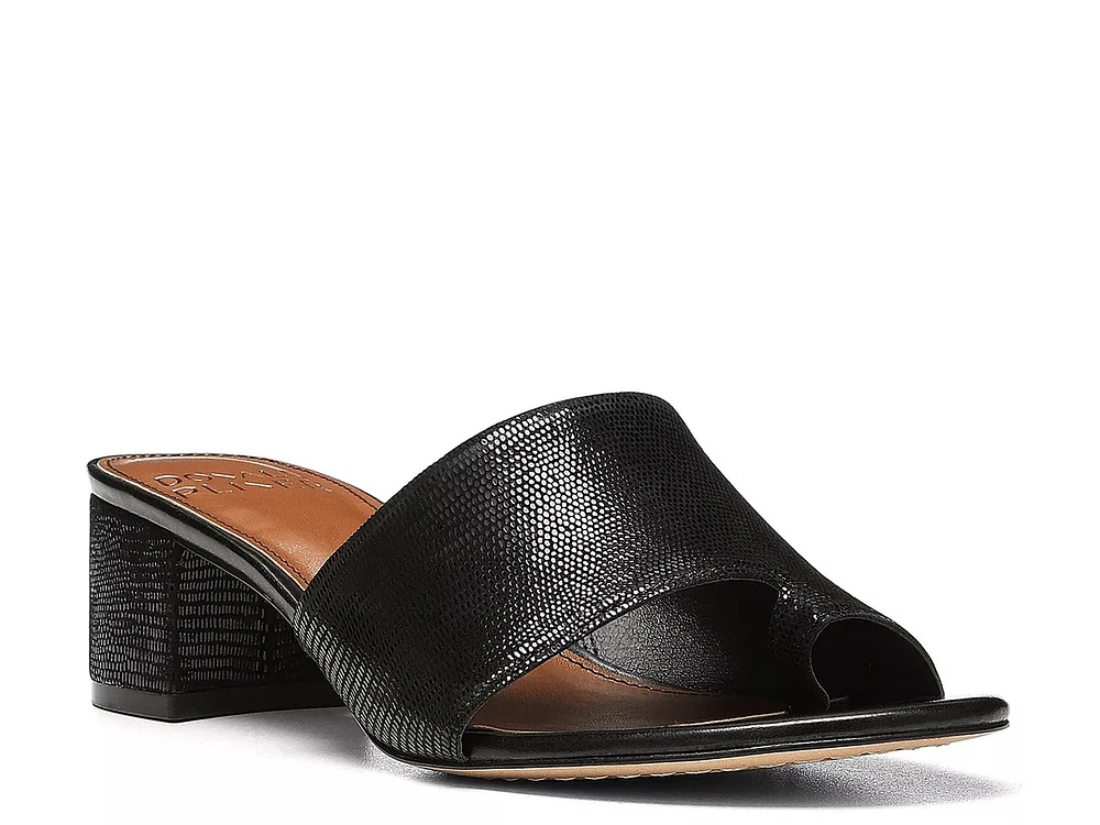 Naia Sandal