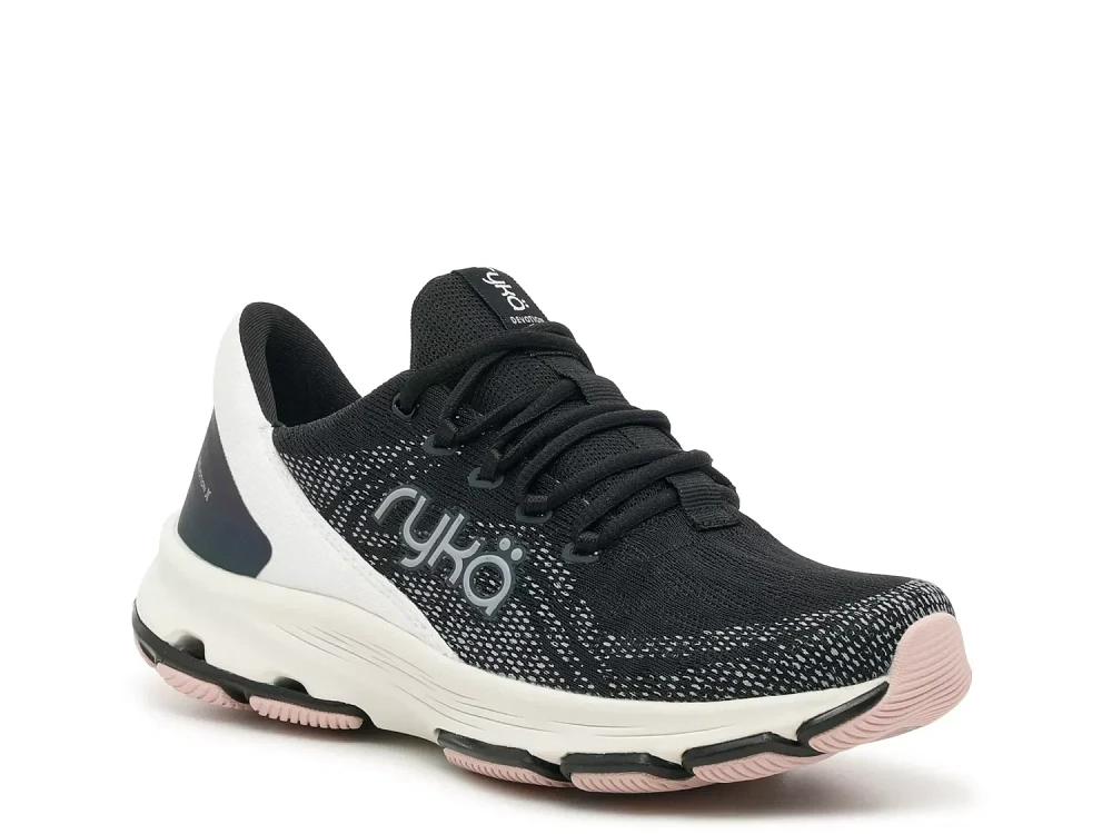 Devotion X Walking Sneaker