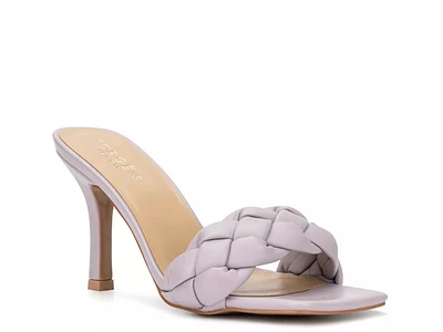 Maraca Sandal