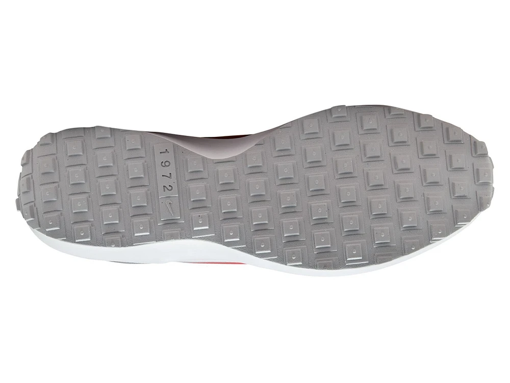 Waffle Debut Running Shoe