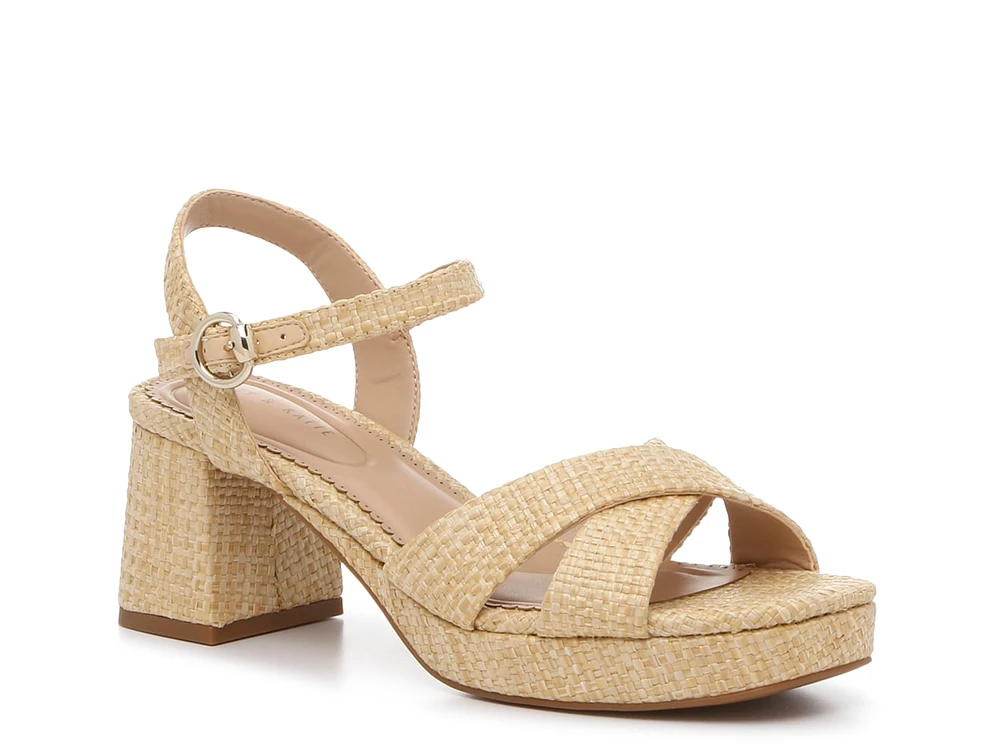 Liliena Platform Sandal