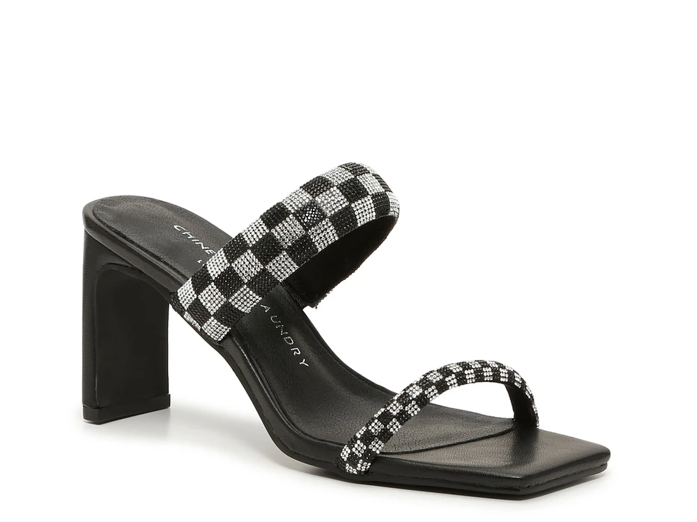 Yessenia Sandal