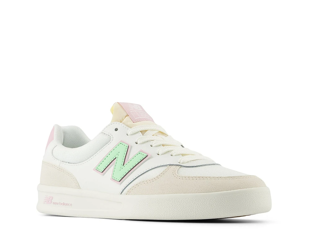 CT300 v3 Court Sneaker
