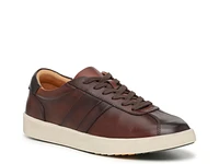 Neela Sneaker