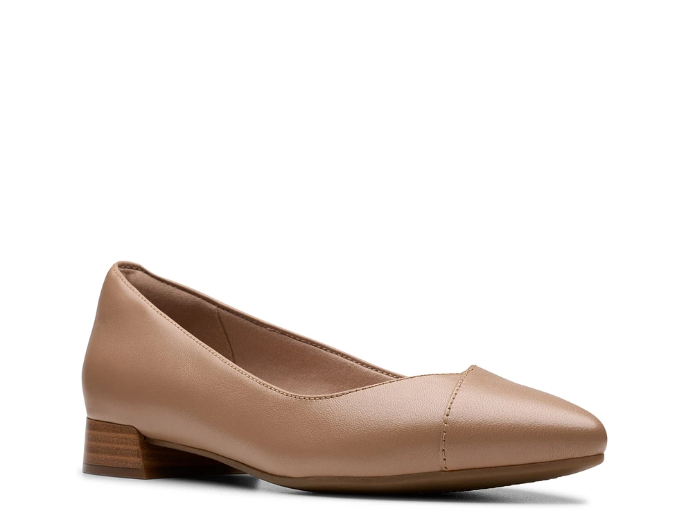 Natalyn Wish Flat