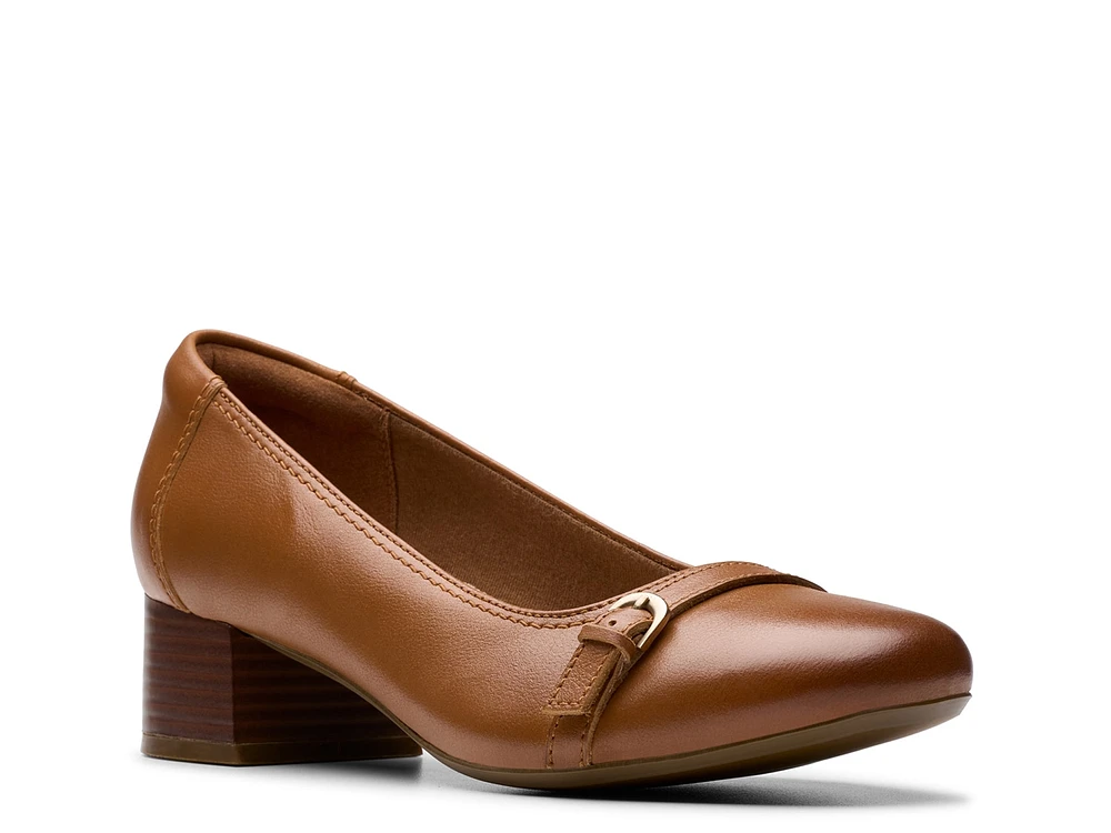Marilyn Nora Pump