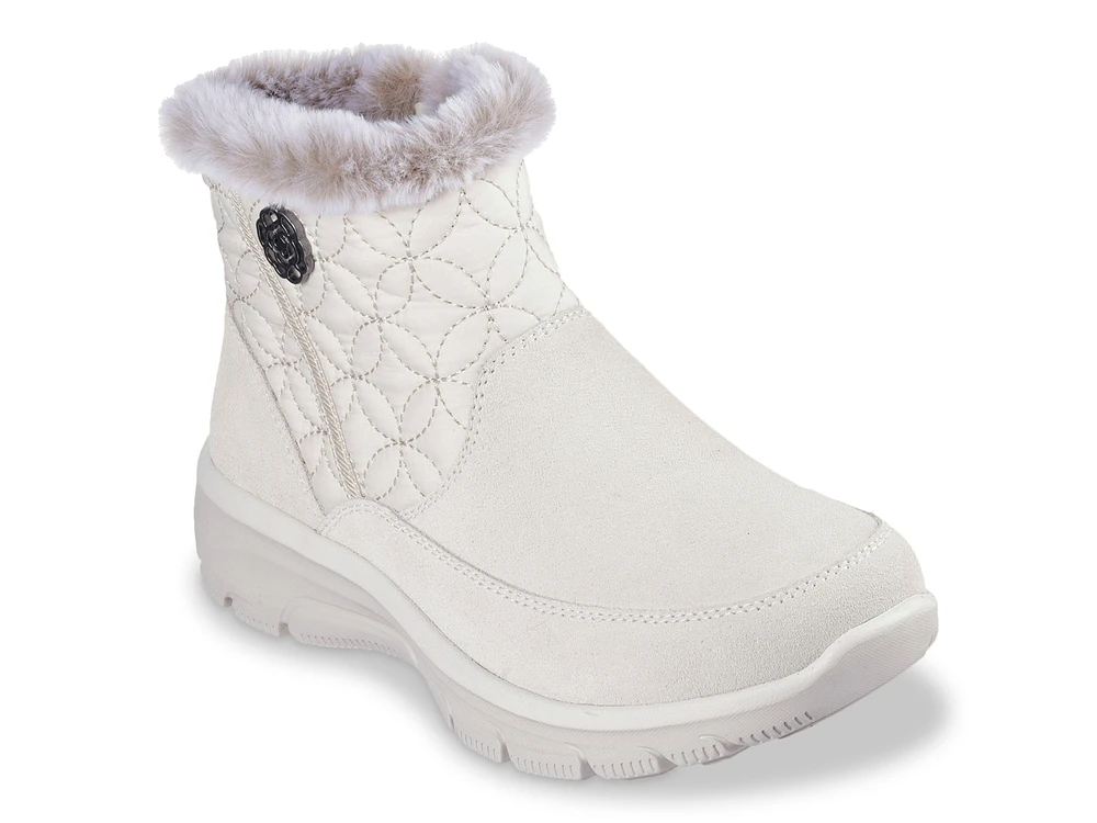 Martha Stewart Skechers Relaxed Fit Easy Going Darling Puffer Bootie