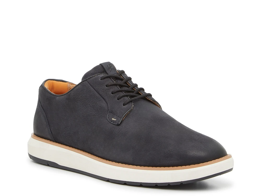 Duke Sneaker