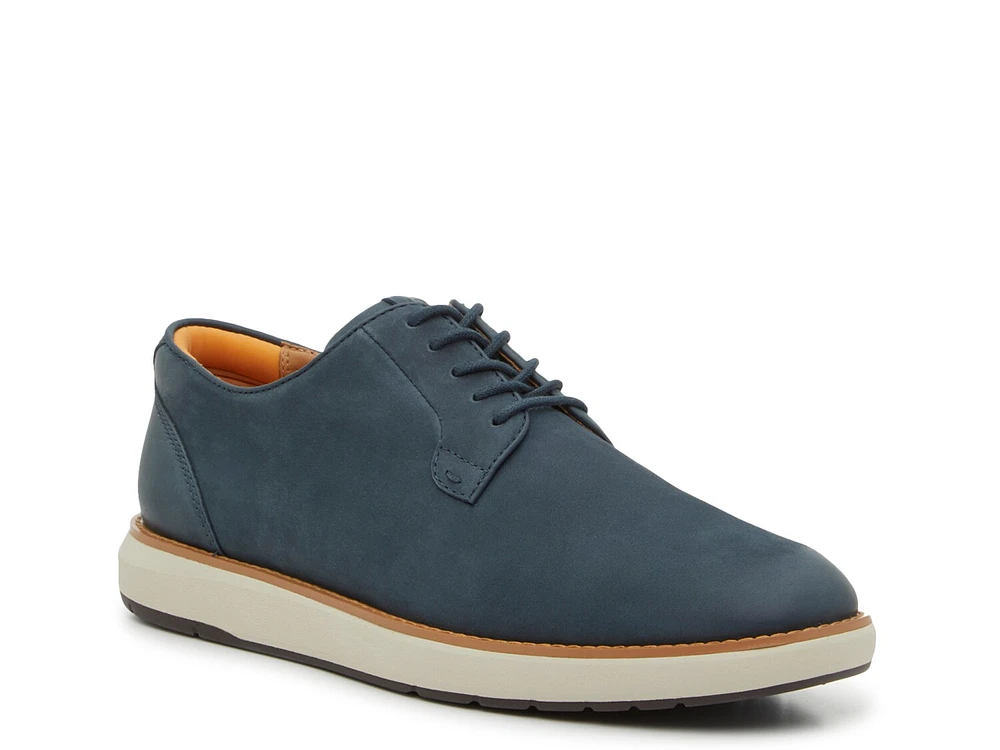Duke Sneaker