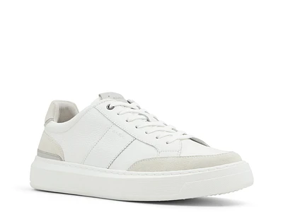 Rialot Sneaker